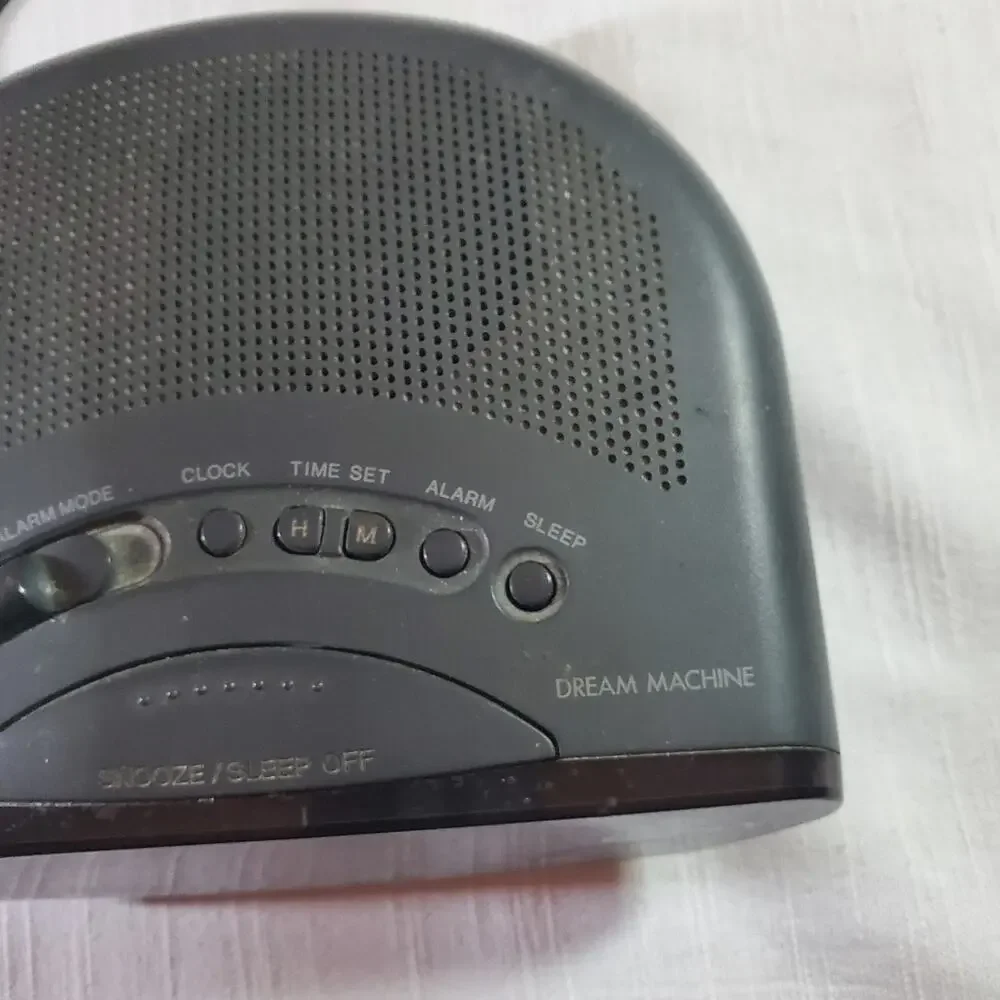 Dream Machine ICF-C211 AM/FM Digital Alarm Clock Radio